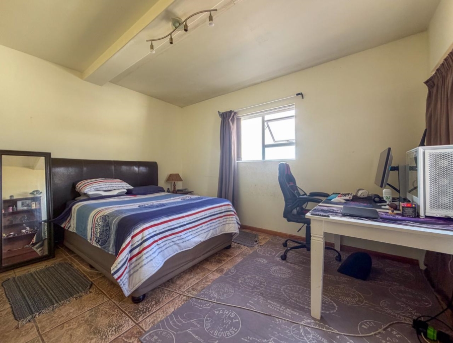 3 Bedroom Property for Sale in Country Club Western Cape